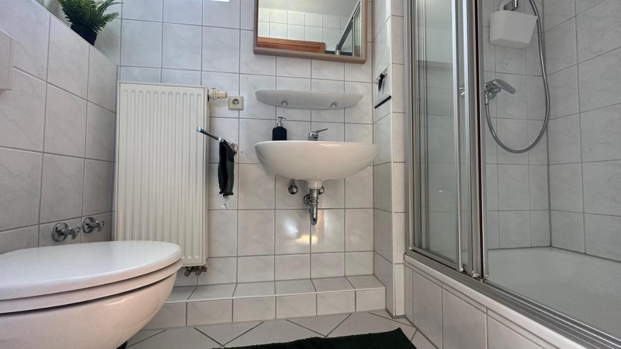 Fischers Ferienwohnung Mit Dachterrasse, Innenstadt Вільгельмсгафен Екстер'єр фото